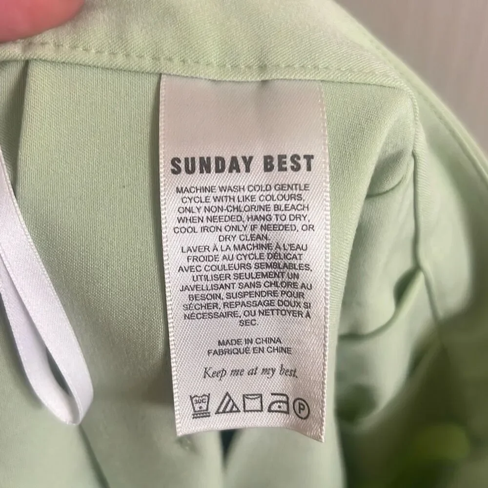 ✨Aritzia Sundays Best Olive Micro Pleated Sz 4 Skirt✨